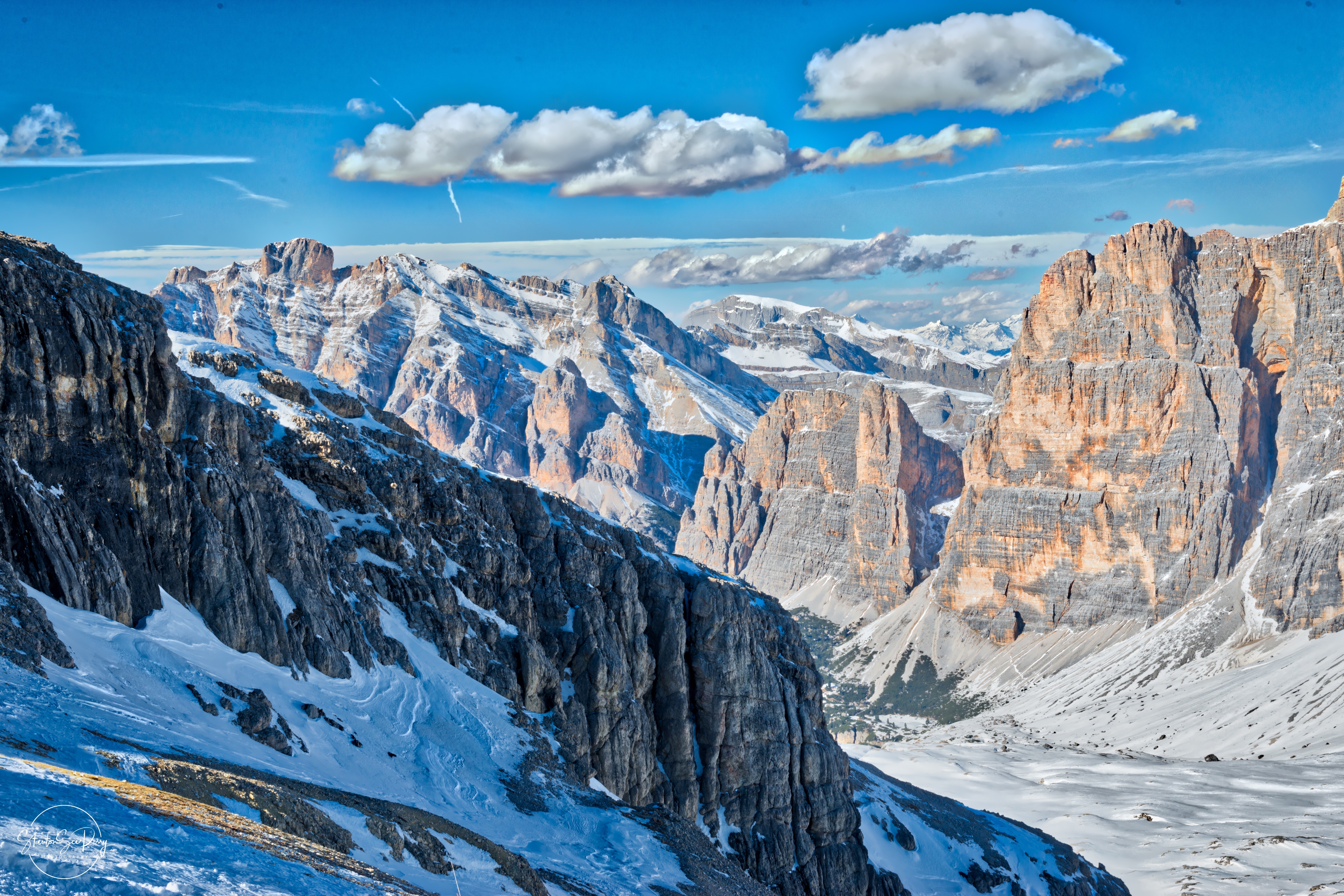 Dolomites ]I[
